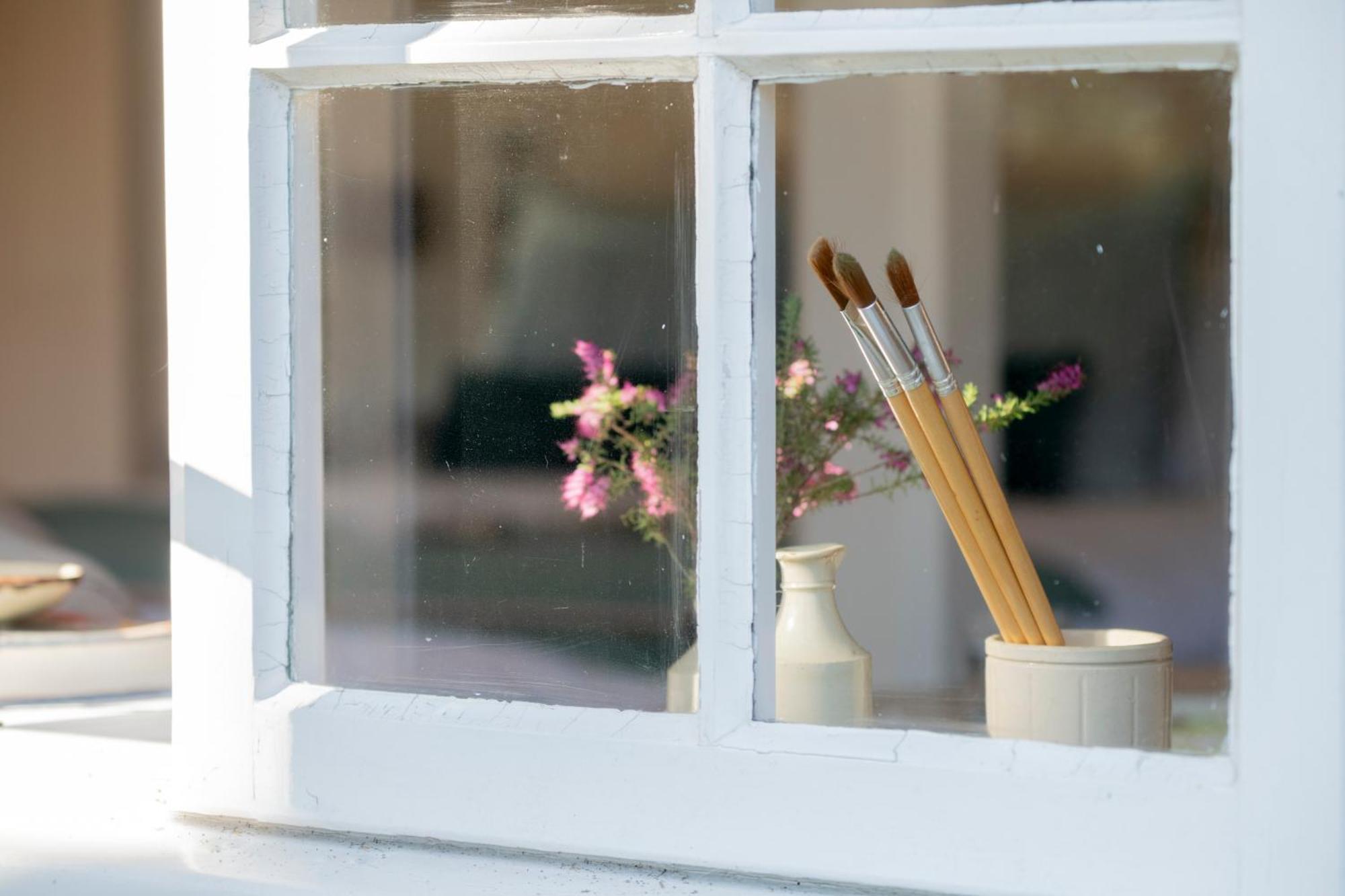 Old Mill Lodge By Huluki Sussex Stays Hurstpierpoint Екстериор снимка